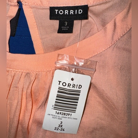 NWT Torrid Size 3 Peach Rayon Slub Ruffle Trim Mock Neck Tank - Picture 3 of 3